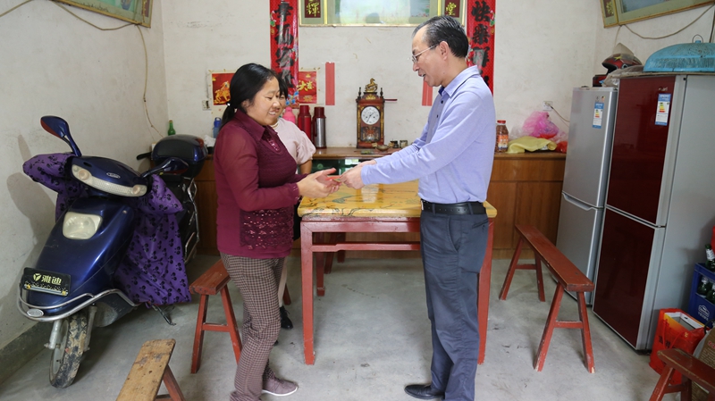 愛(ài)心公益行，華都在行動(dòng)